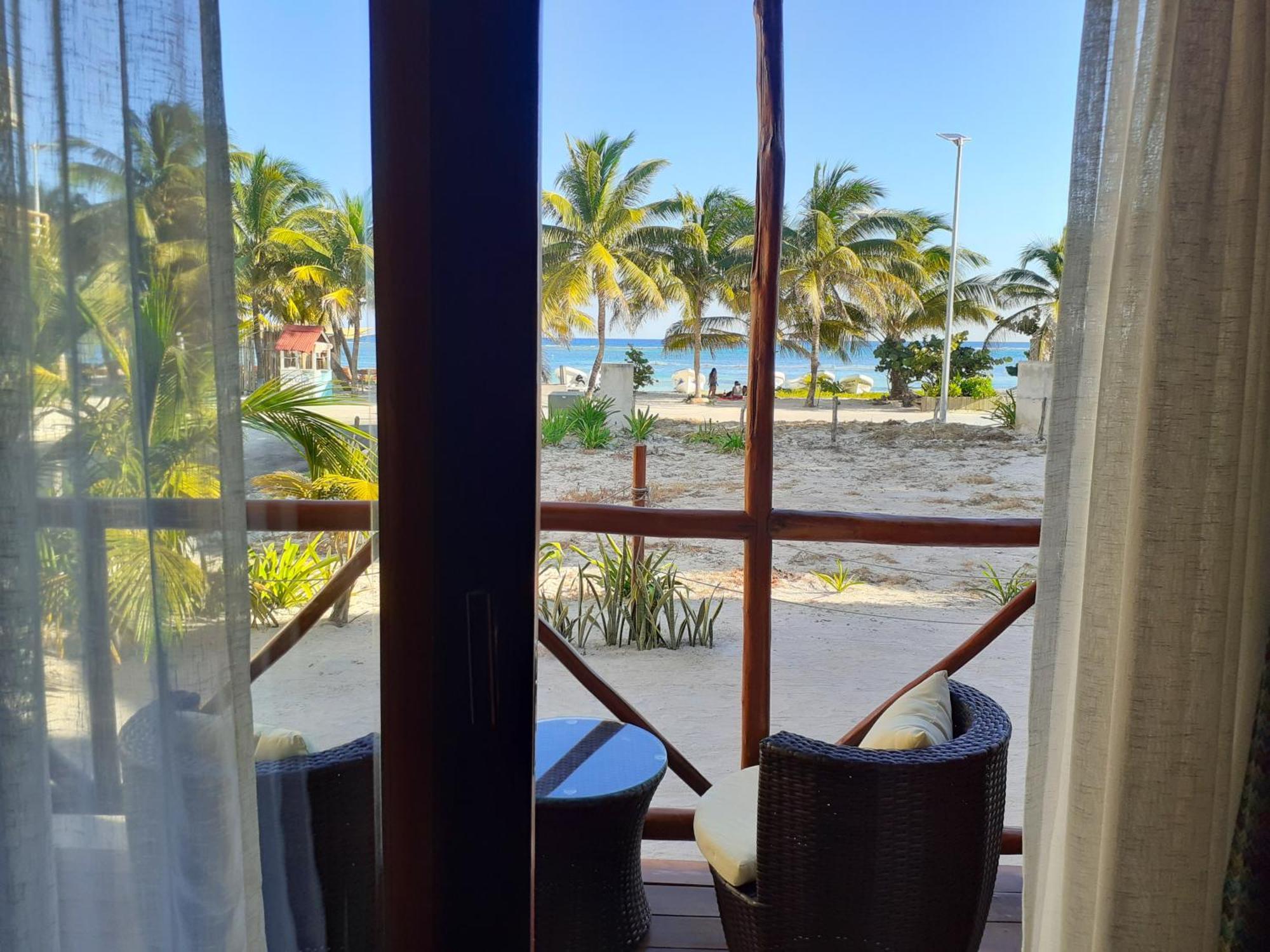 Palmeras De Mahahual Cabanas الغرفة الصورة